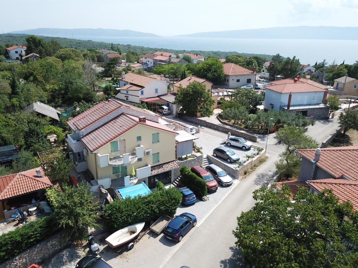Lavanda Apartments&Studios Pinezići 外观 照片
