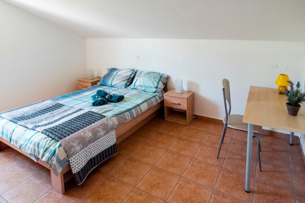Lavanda Apartments&Studios Pinezići 外观 照片