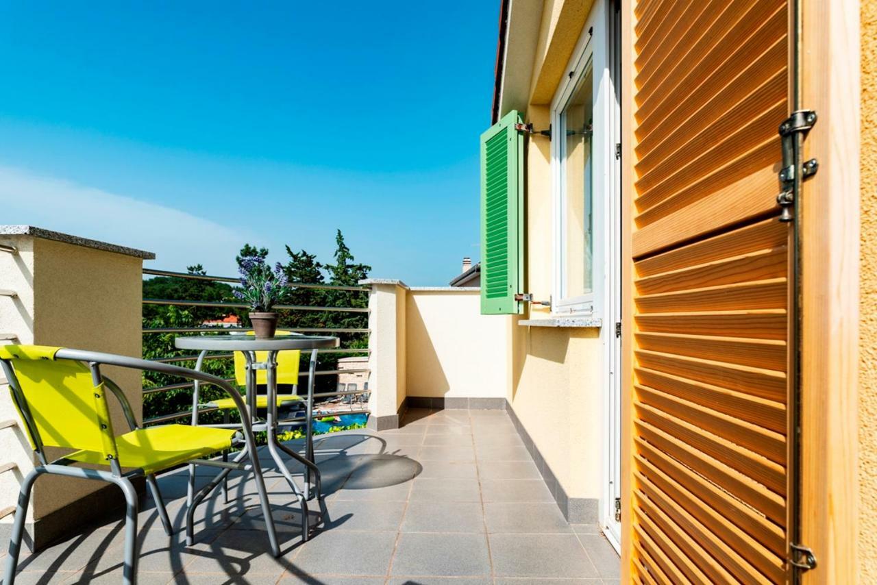 Lavanda Apartments&Studios Pinezići 外观 照片