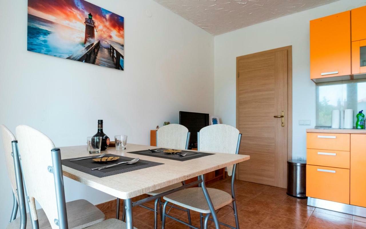 Lavanda Apartments&Studios Pinezići 外观 照片