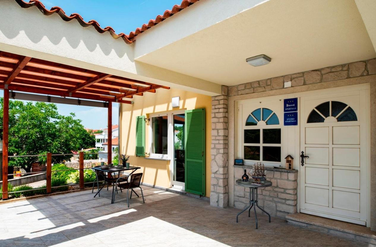 Lavanda Apartments&Studios Pinezići 外观 照片